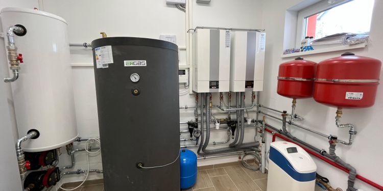 Középületek generálkivitelezési munkái