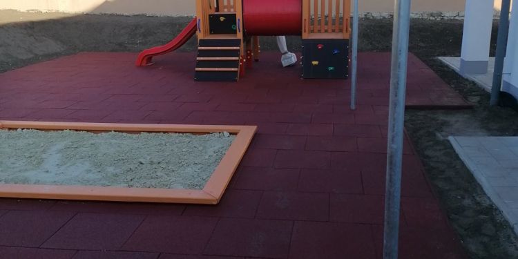 Középületek generálkivitelezési munkái