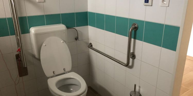 Középületek generálkivitelezési munkái